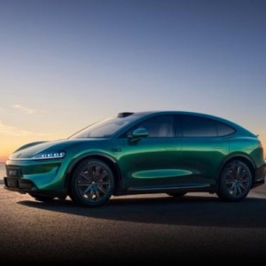 智界汽车亮相2025广州车展 全新专属展台满配黑科技大有可玩