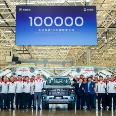 从一辆车到一座城，第十万辆金刚炮整车下线见证荆门区域产业升级
